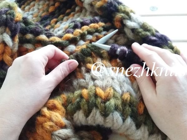 Снуд спицами из толстой пряжи 2